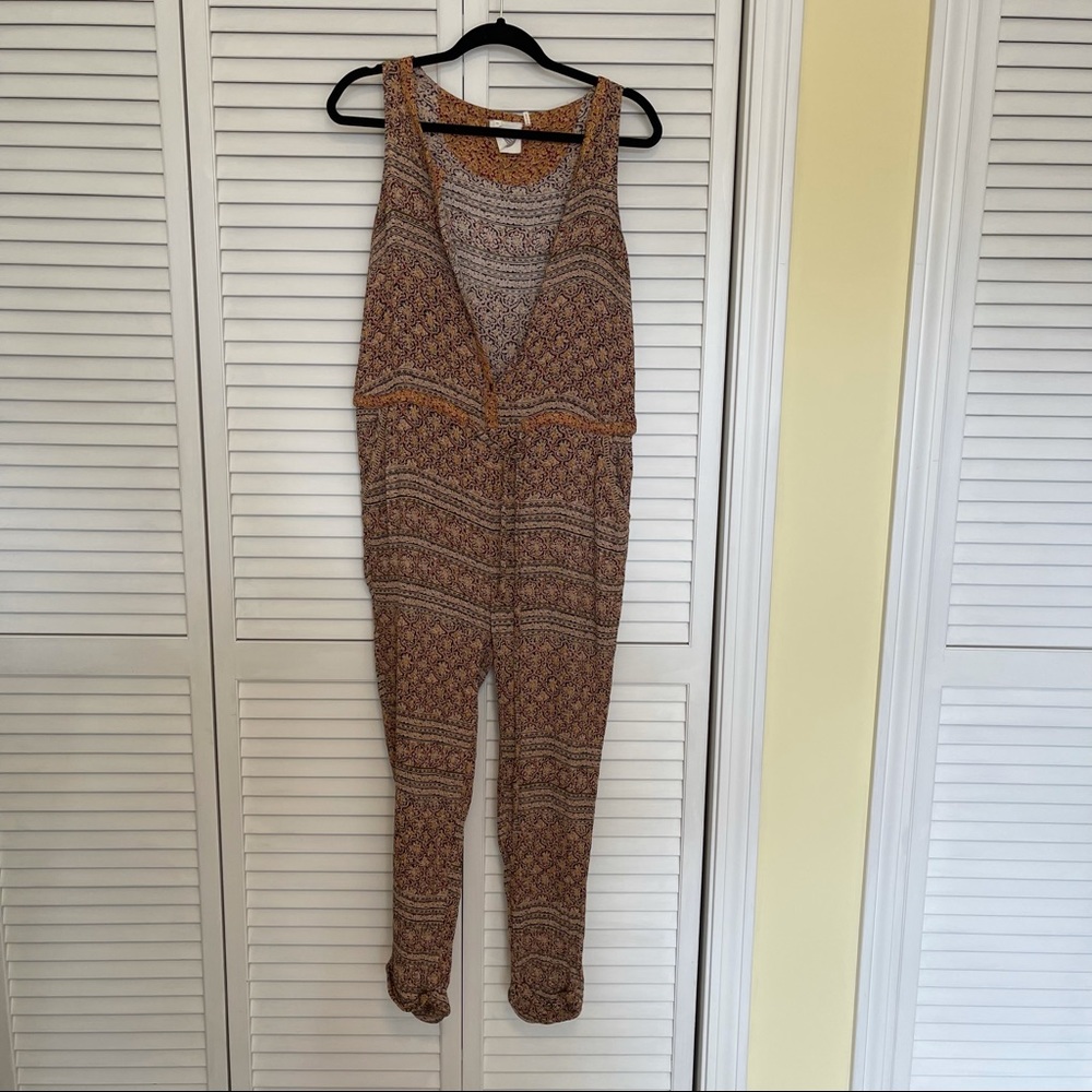 🎉HP🎉 Lilka patterned jumpsuit from Anthropologie - Picture 2 of 16